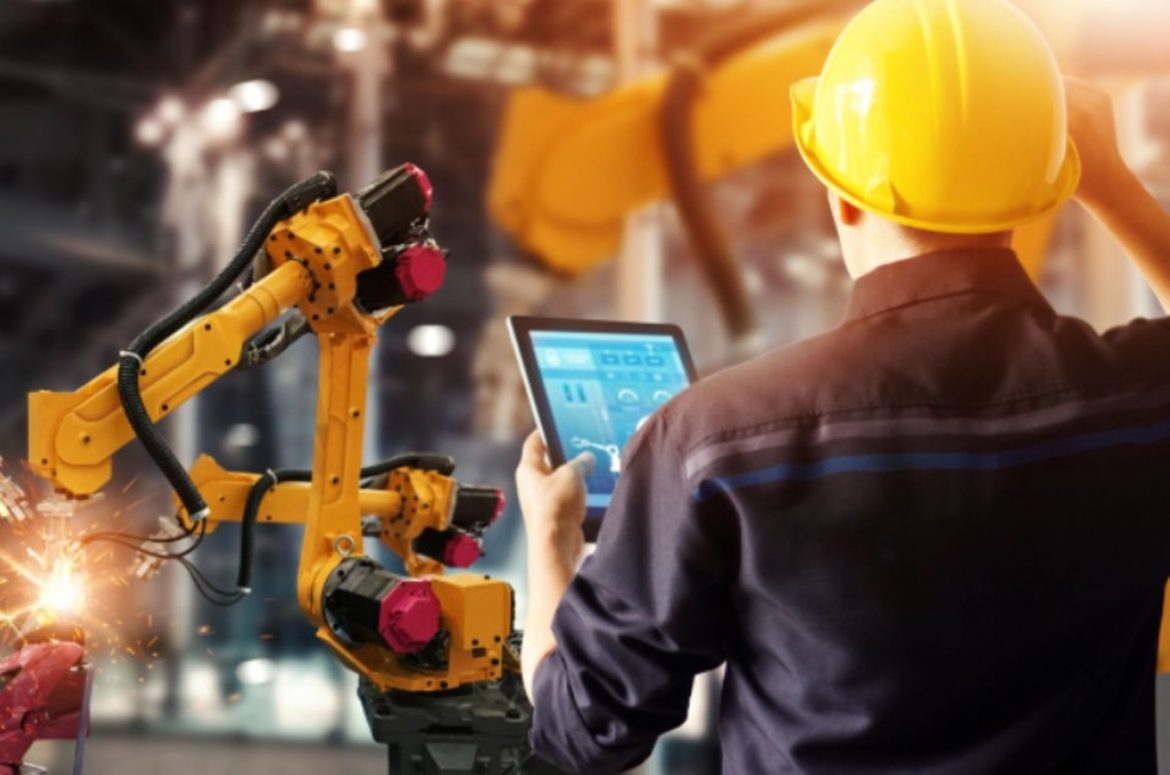 Estudo mostra que falta de capacitação tecnológica engessa avanços na indústria – Revista Security Estudo mostra que falta de capacitação tecnológica engessa avanços na indústria - Revista Security