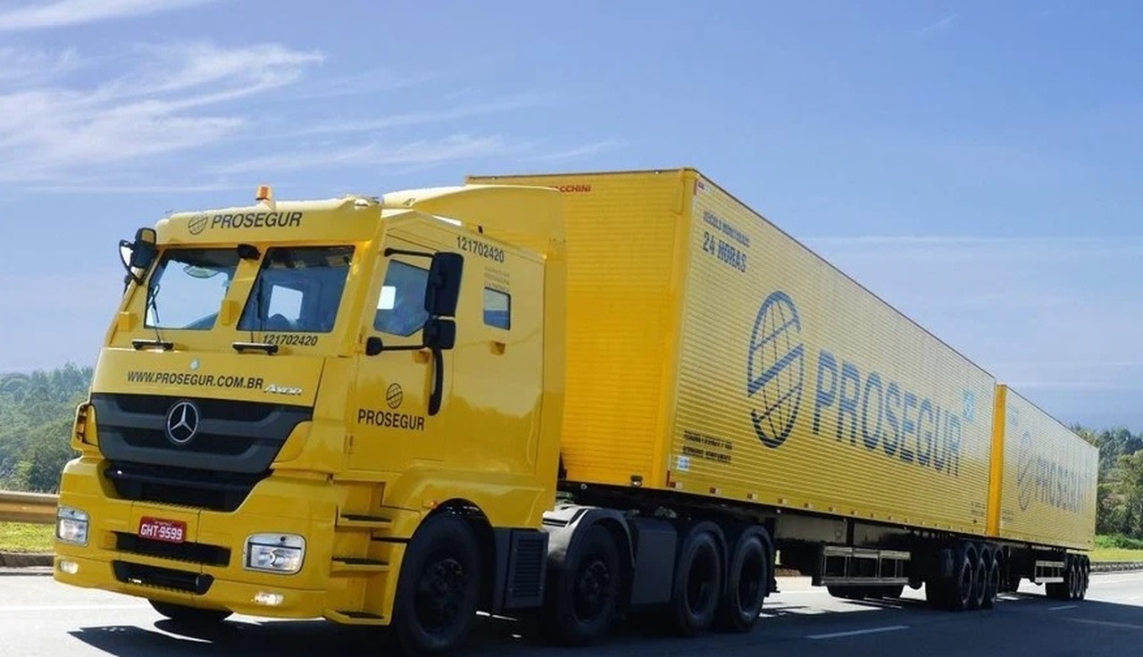 Prosegur conta com maior caminhão blindado em atividade - Revista Security